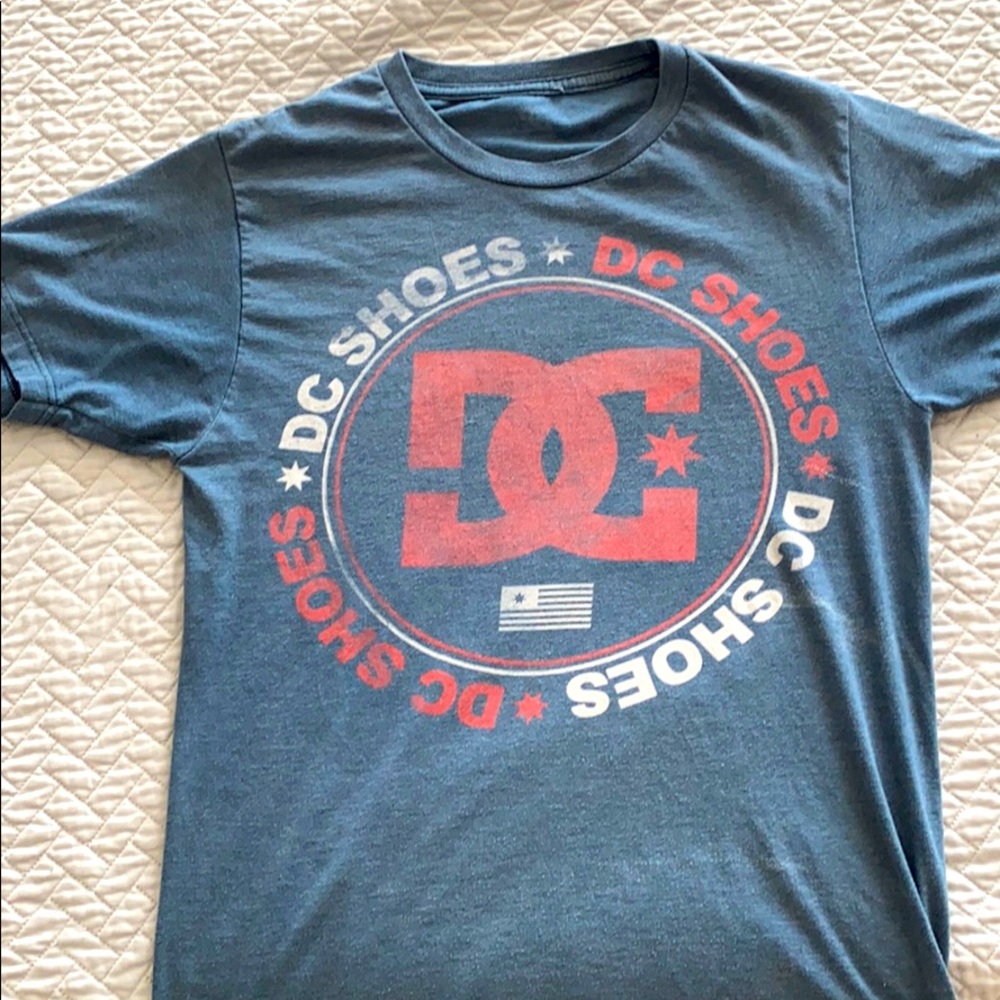 DC SHOES T SHIRT